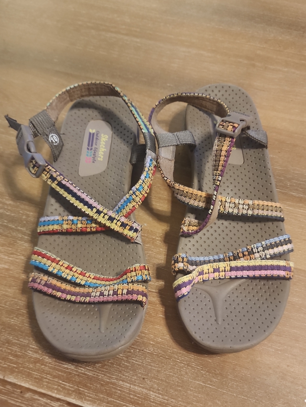 Skechers Women's Gray Strappy Sandals with Multicolor Woven Straps Size 10